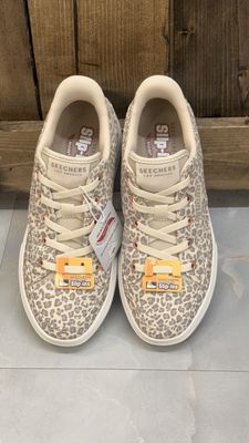 Skechers-177184-TPD-WildNite