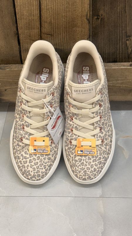 Skechers-177184-TPD-WildNite