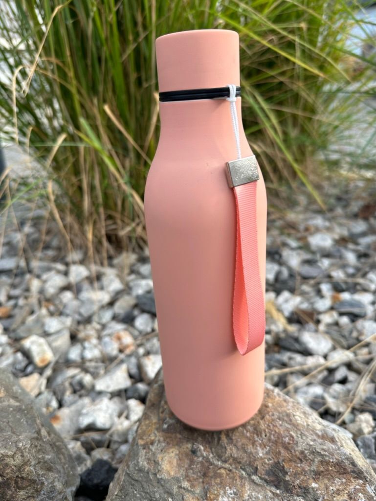 18oz Vacuum Insulated Bottle W/ Carry Loop