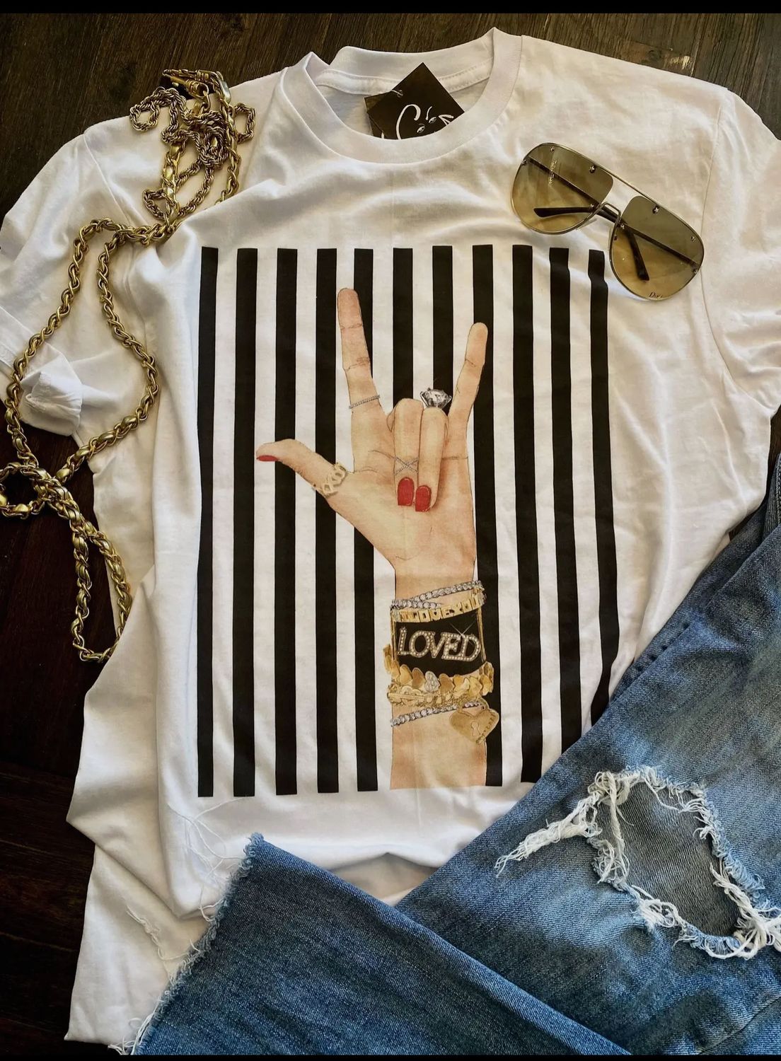 JODI LOVED GRAPHIC TEE