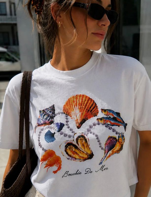 SWEET CLAIRE BAUBLES OF THE SEA TEE