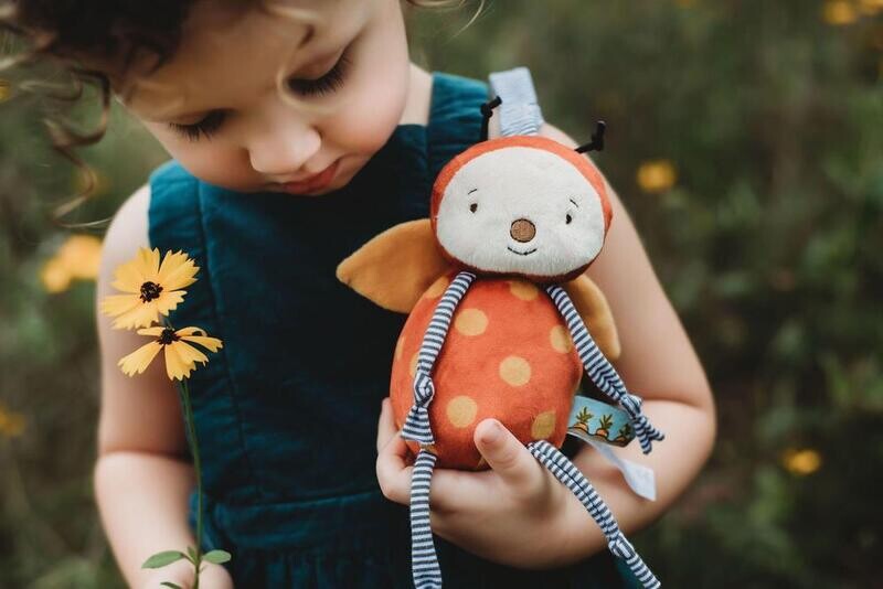Girlbug / Infant