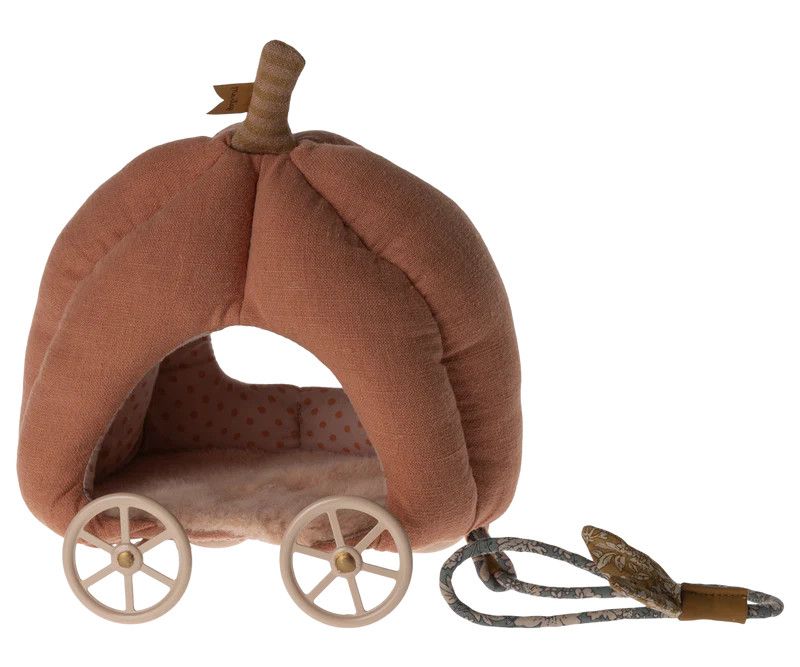 Pumpkin Carriage Mouse