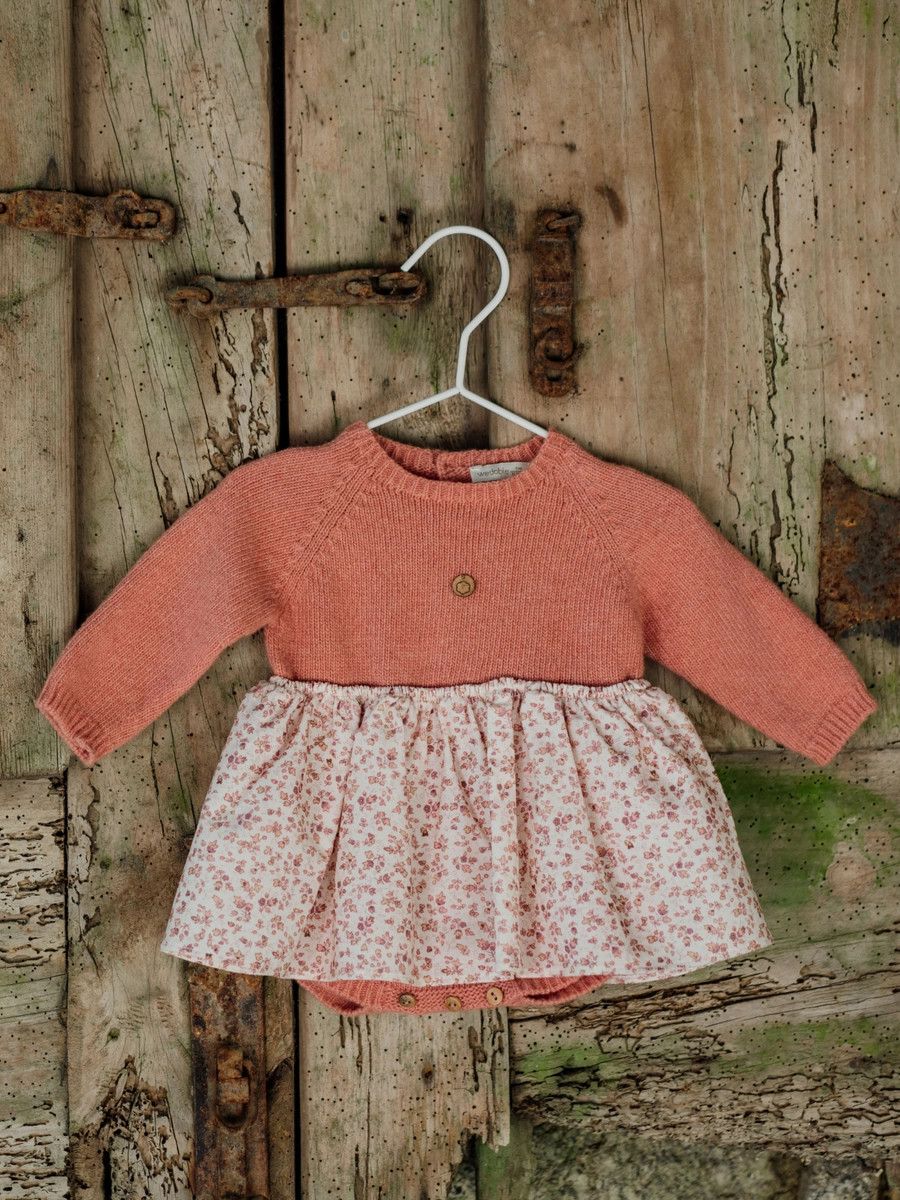 Shortie Knitted in Wool 