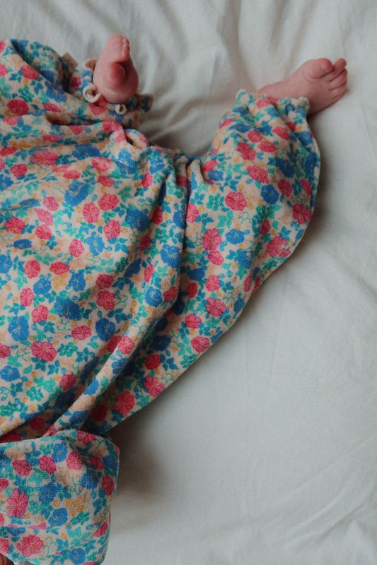 MIFFA FRILL ONESIE GOTS