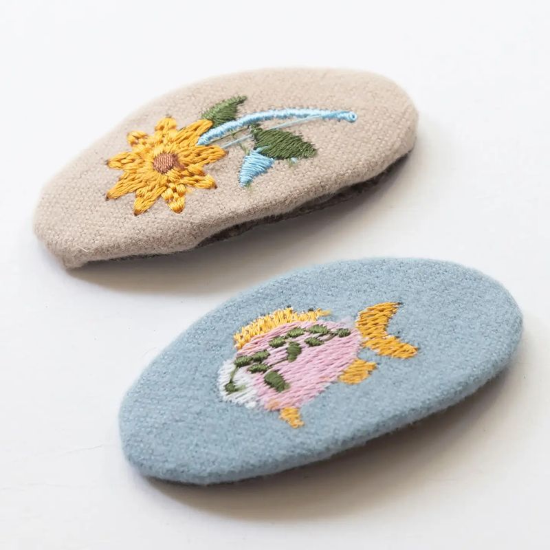 Oval Embroidered hair Clip