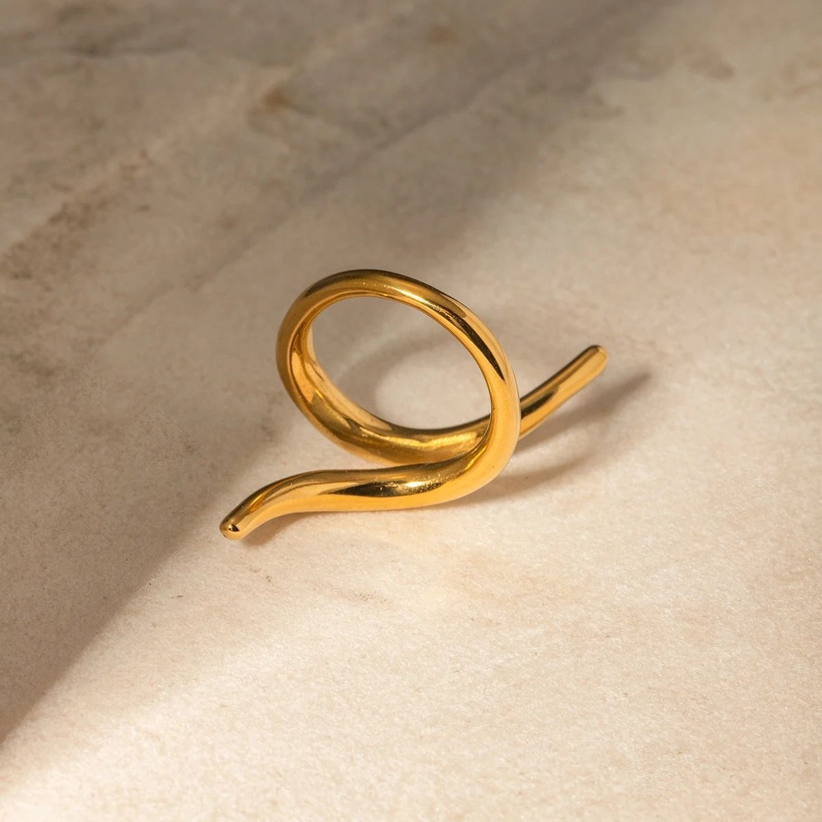 Smooth twist irregular - Ring