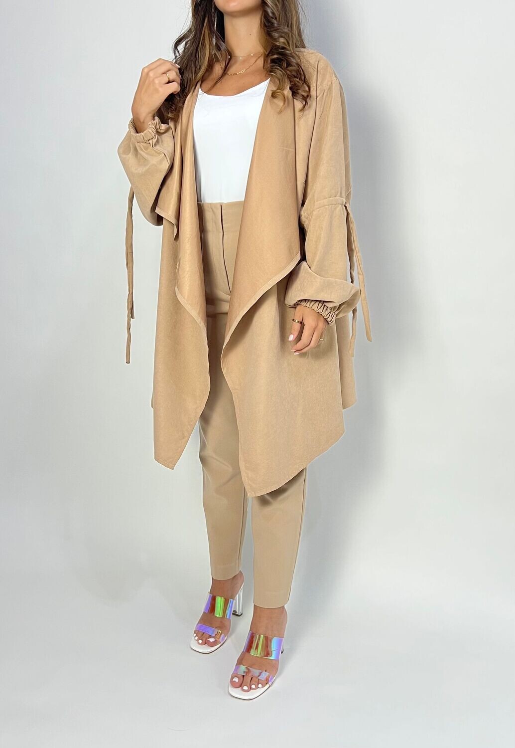 Drop 2 - Beige Top