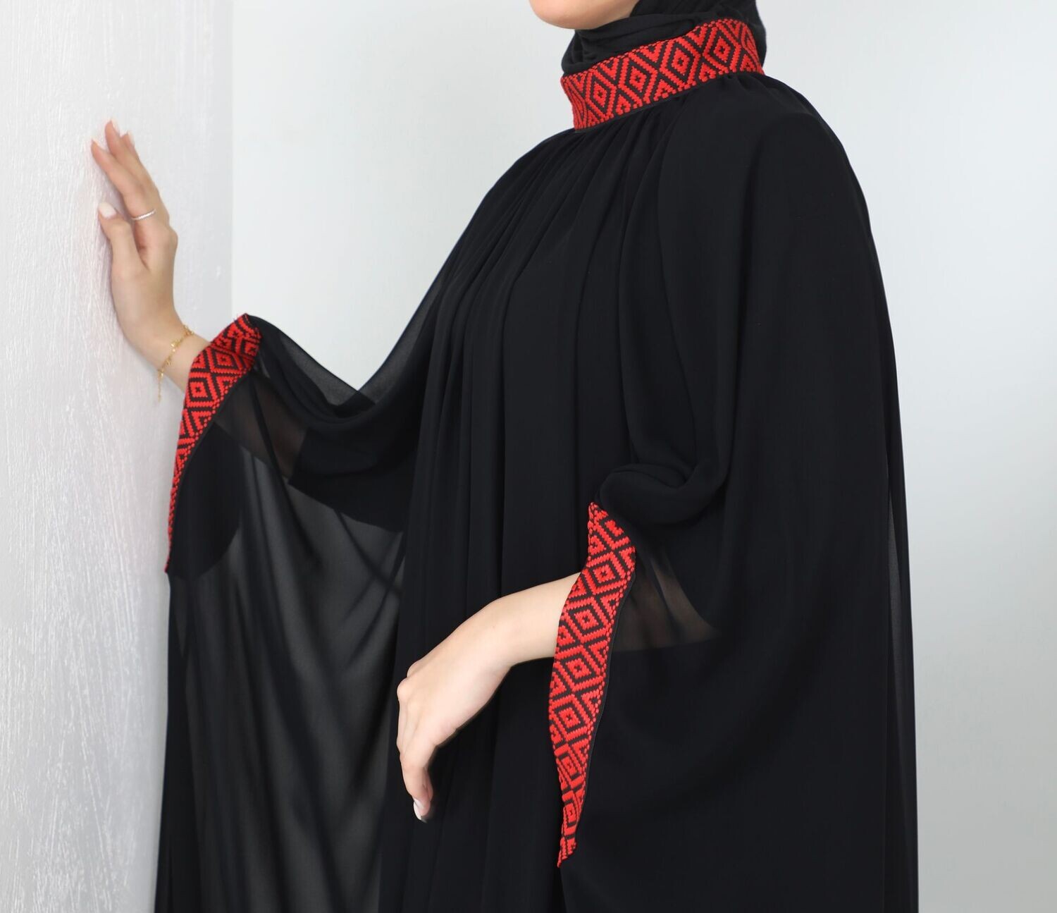 Drop 7 - Habiba