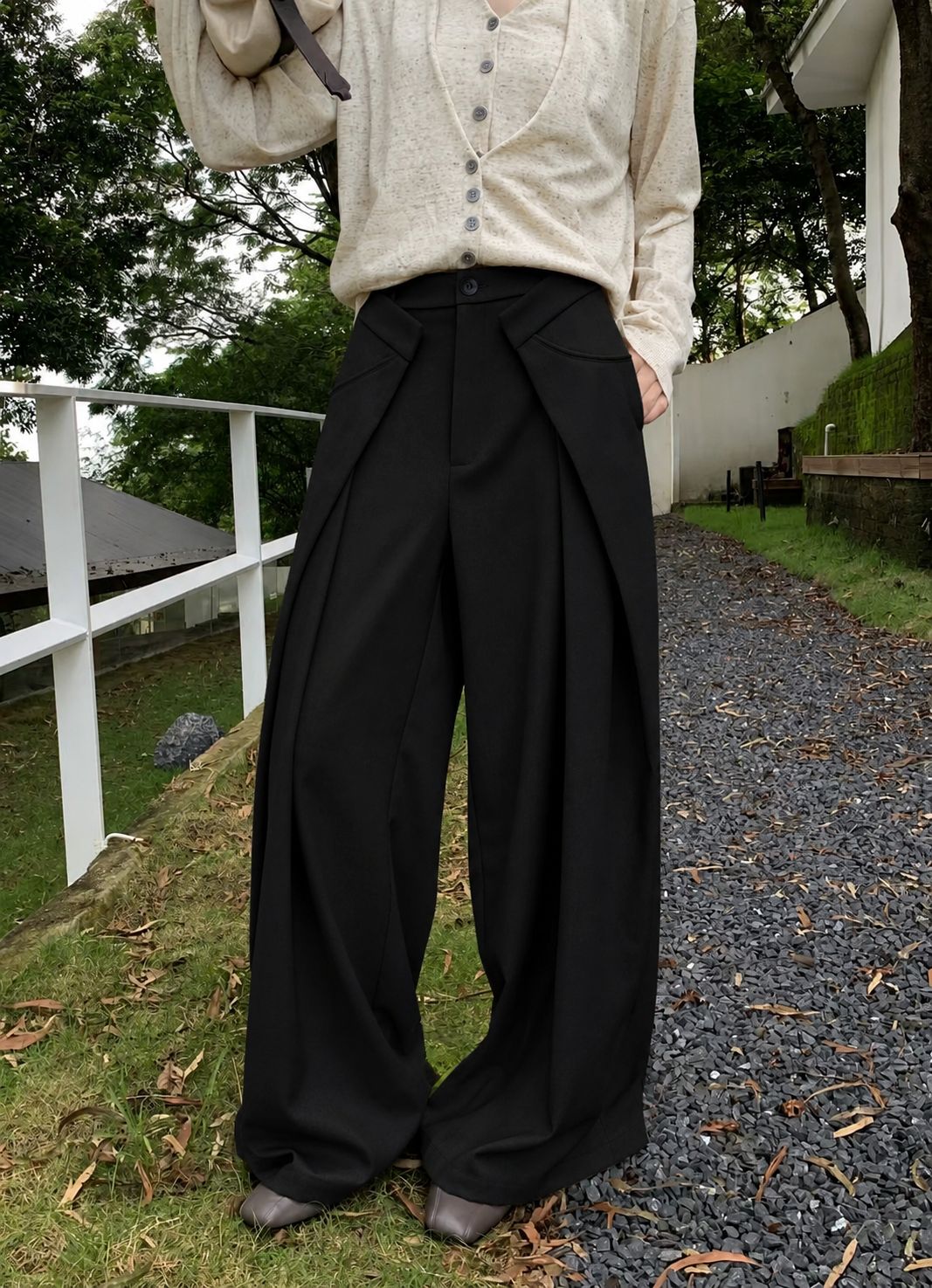 EON - The Arch Trousers
