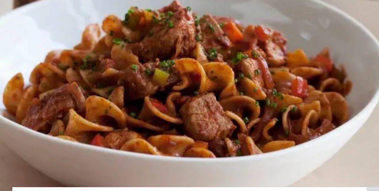 🍽️ Pork Goulash with Egg Noodles