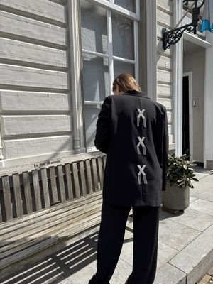 XOXO GLITTER BLAZER - ZWART