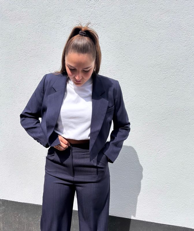 CROPPED BLAZER - NAVY