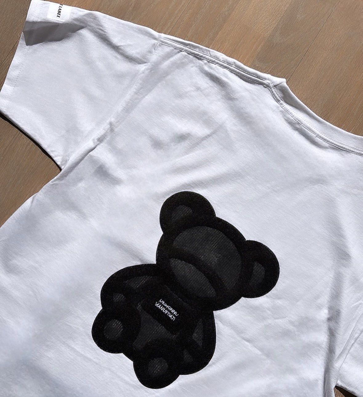 TEDDY T-SHIRT - ZWART