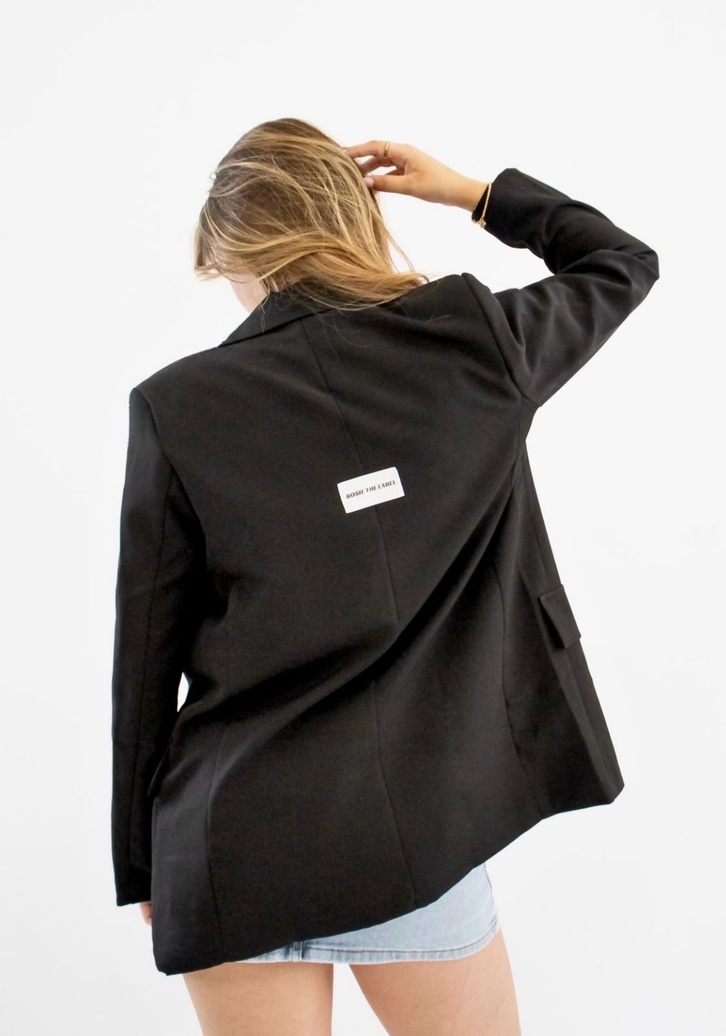 CLASSIC BACK BLAZER - BLACK