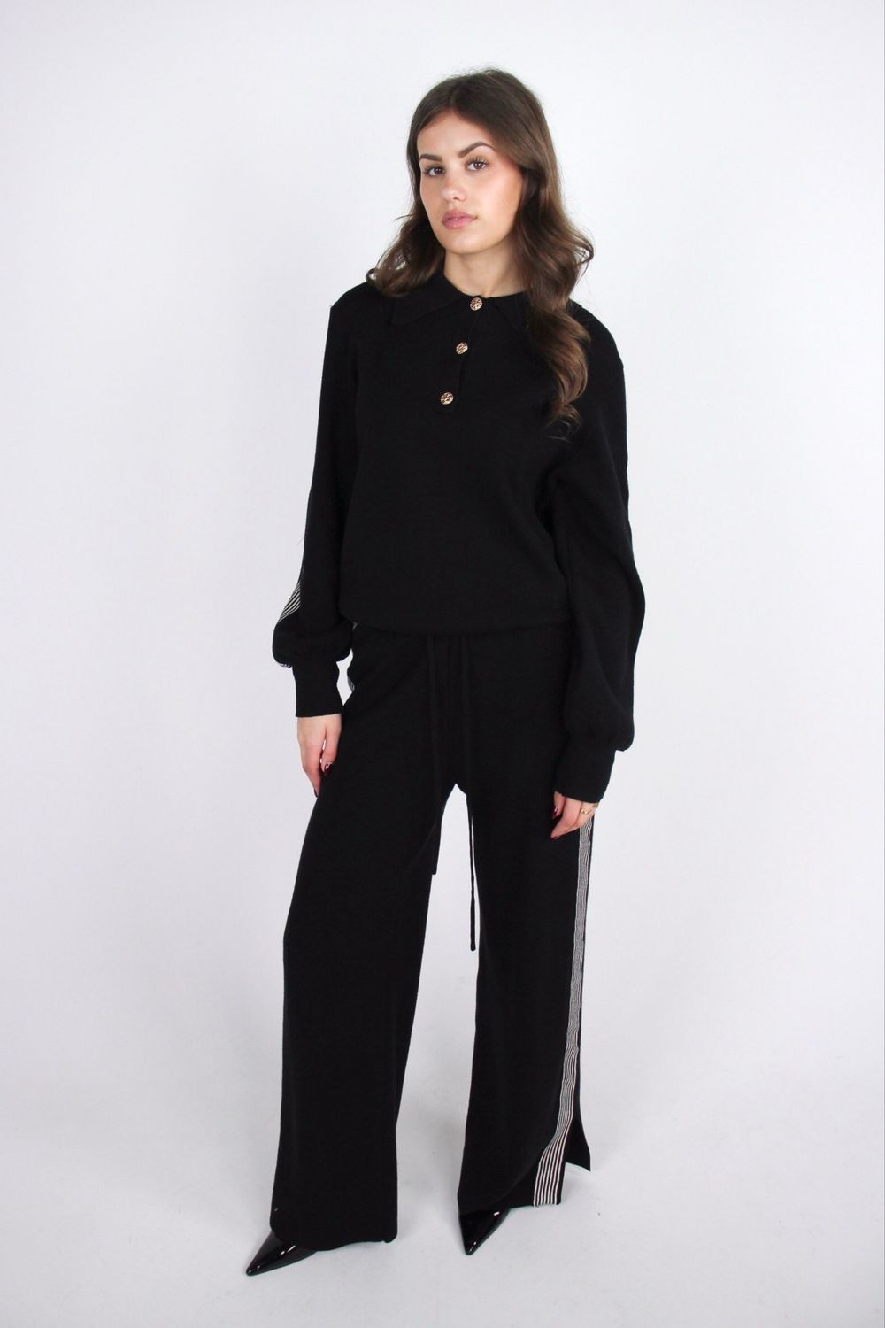 GOLDEN LINE JOGGER - BLACK