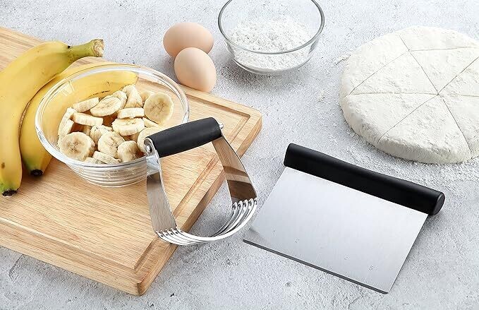 Dough Blender and Pastry Cutter, Stainless Steel Nut, Pie, Pastry and Dough Cutter and Scraper