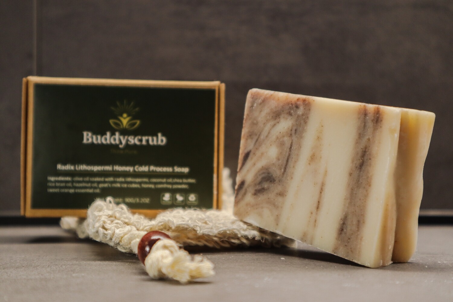 Radix lithospermi honey Buddyscrub