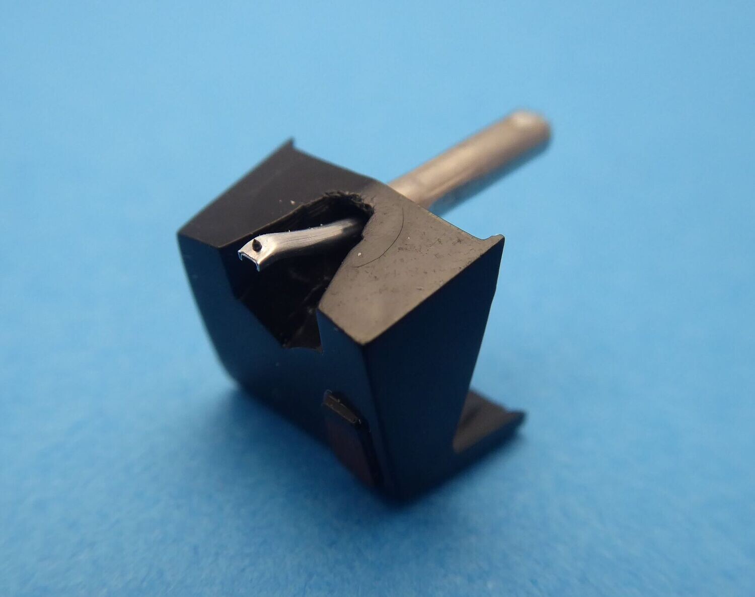 Record Stylus/Needle for STANTON Stylus Nos. D5107AL, 500AL, 500, 505 Cartridge MkII & V3 Record Stylus/Needle for STANTON Stylus Nos. D5107AL, 500AL, 500, 505 Cartridge MkII & V3