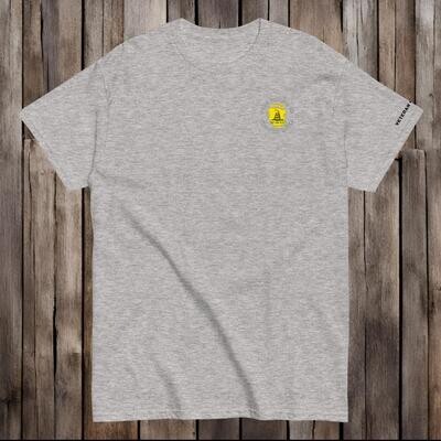 Patriotic t-shirt with Gadsden flag to show off your patriotism for this country.