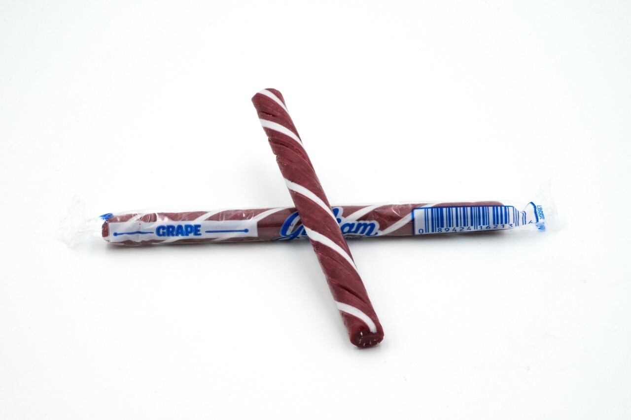 Gilliam Old Fashioned Candy Stick: Grape
