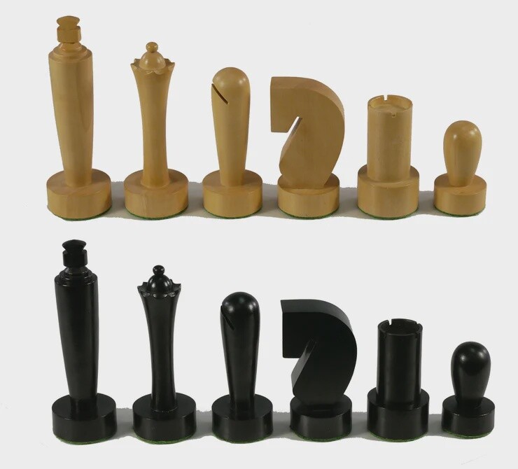 Chess Pieces: Berliner Black &amp; Natural Boxwood 4&quot;