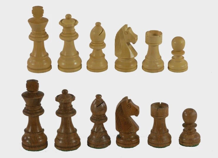 Chess Pieces: 3” King - Sheesham &amp; Boxwood German Knight