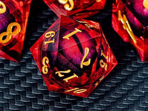 DIE: 7-Set Red &amp; Gold Dragon Eye - Liquid Filled