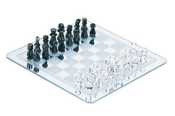 Chess Set: Crystal in Case