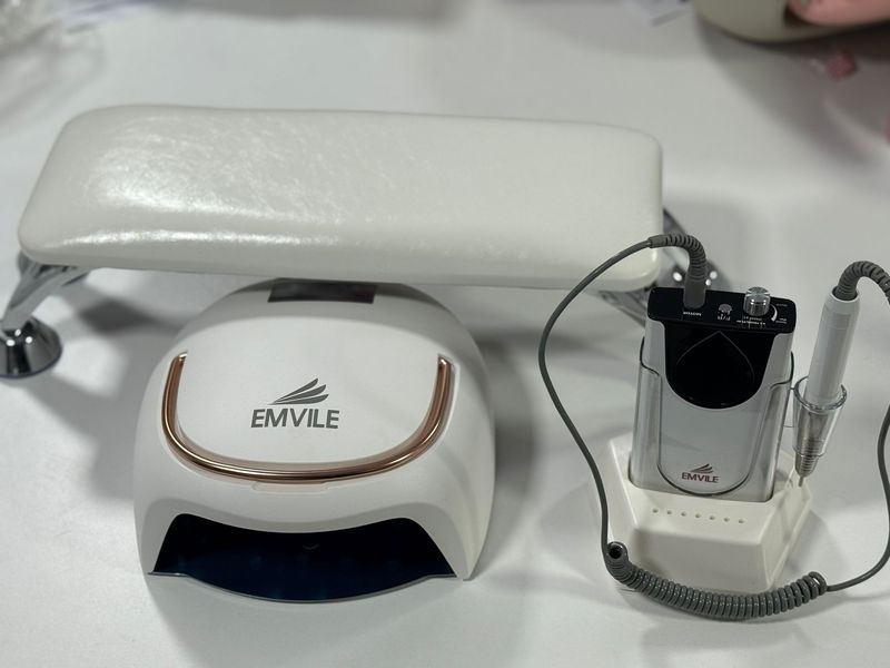 KIT CABINA ELEGANCE + APOYA MANOS + TORNO INALAMBRICO