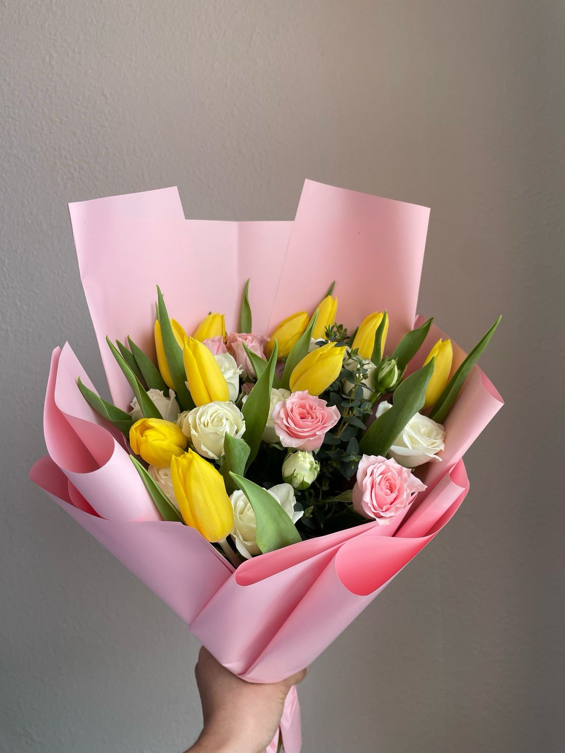 Tulip &amp; Roses