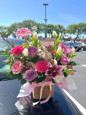 Mixed Coquette Basket
