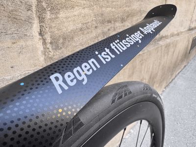 Ass Savers ® Win Wing Label „Regen ist flüssiger Applaus!“