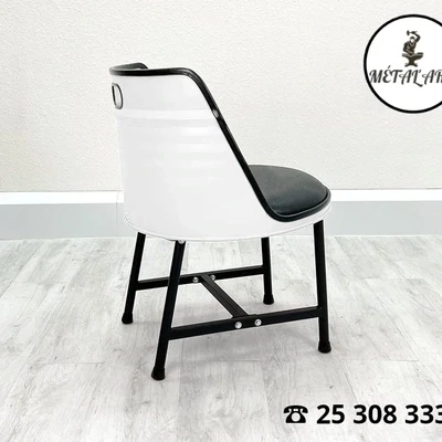 Chaise baril
