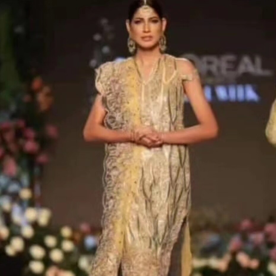 Zaineb Salman Formal