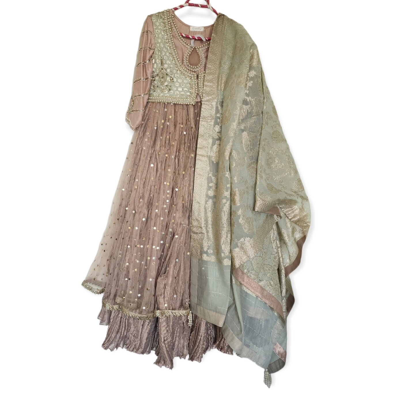 Sarah Raza Formal Outfit