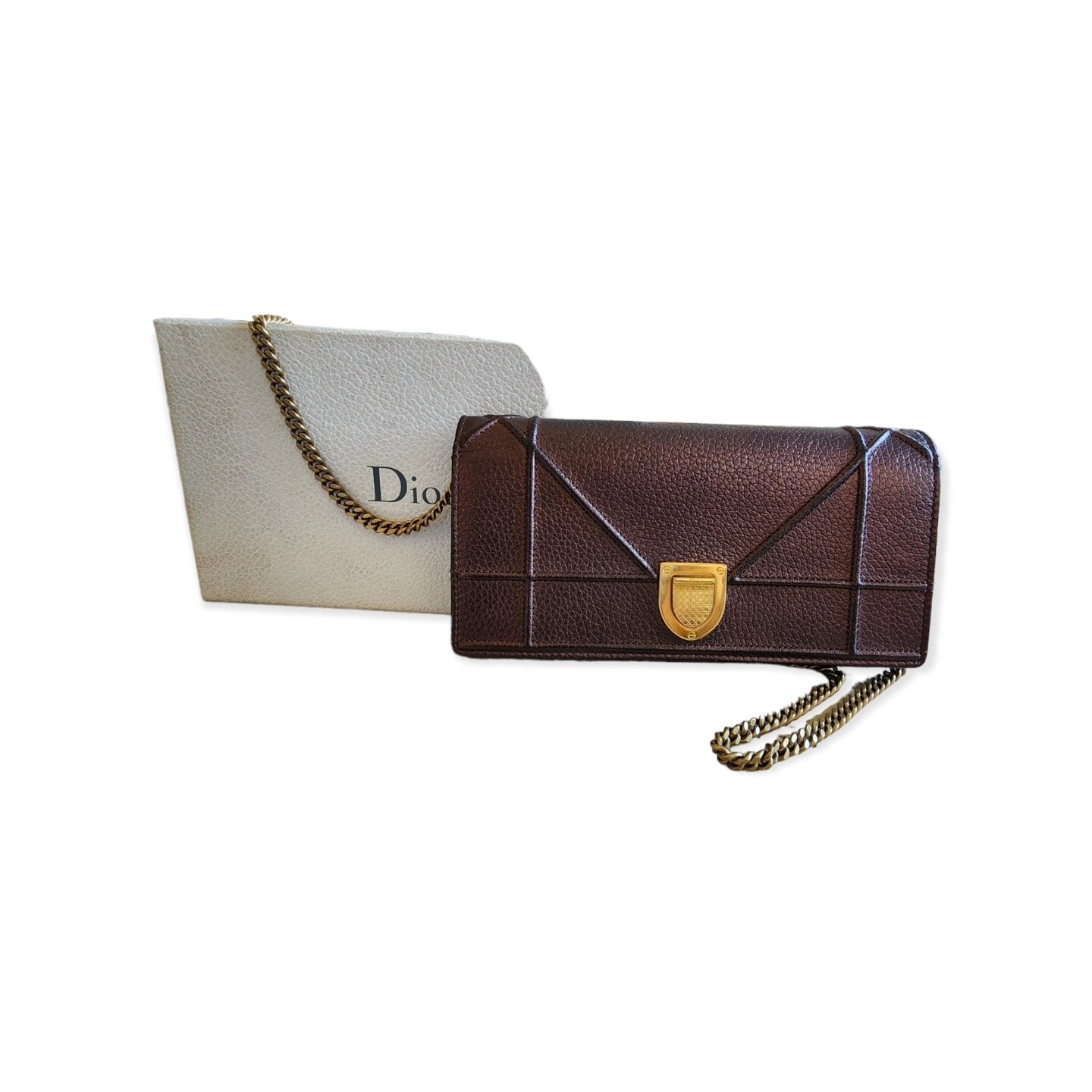 Dior Wallet On Chain