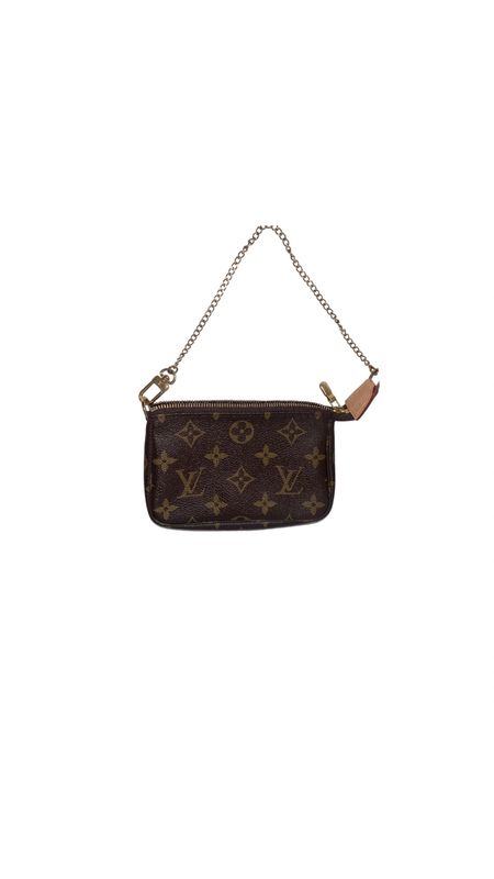 Louis Vuitton Pouchette