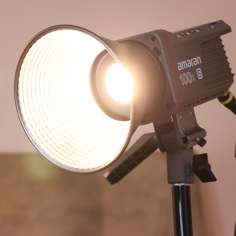 Aputure LED Monolight 100W Bi-Color Bowens Mount COB amaran 100x S APM021XA10