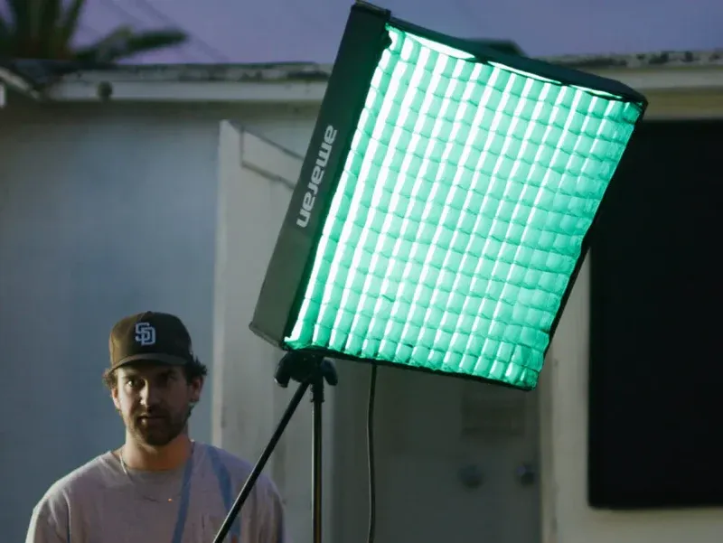 Aputure LED Mat Light 200W RGBWW 2x2ft Flexible amaran F22c AP30235A14