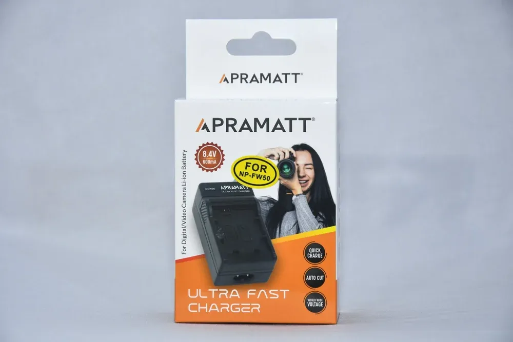 APRAMATT Ultra Fast LCD Charger for Sony NP-FW50