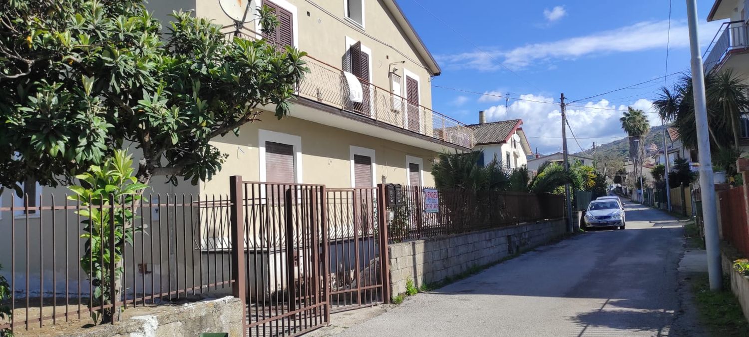 Appartamento in Bifamiliare