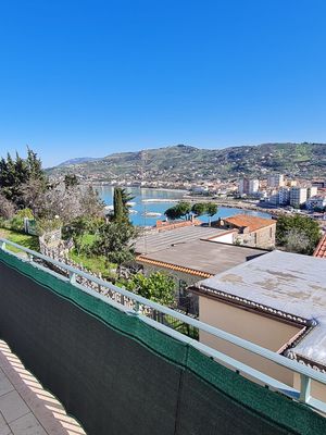 Villa vista mare con doppia unità indipendente