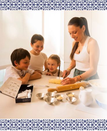 Pastel De Nata Baking (Reusable) Kit - From Portugal Pastel De Nata Baking (Reusable) Kit - From Portugal