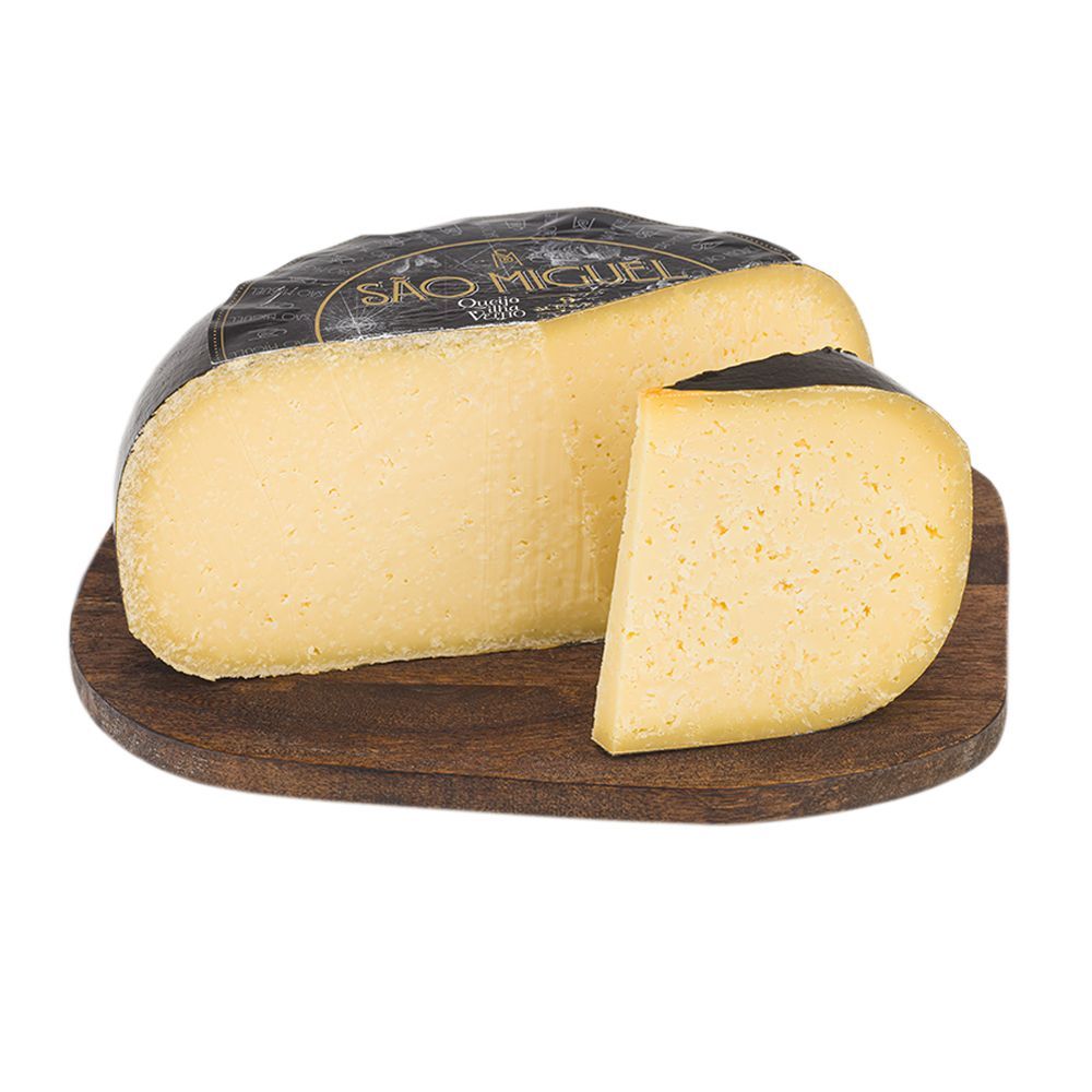 Cheese Ilha de São Miguel (Cured) (Açores) 0.7 LBs