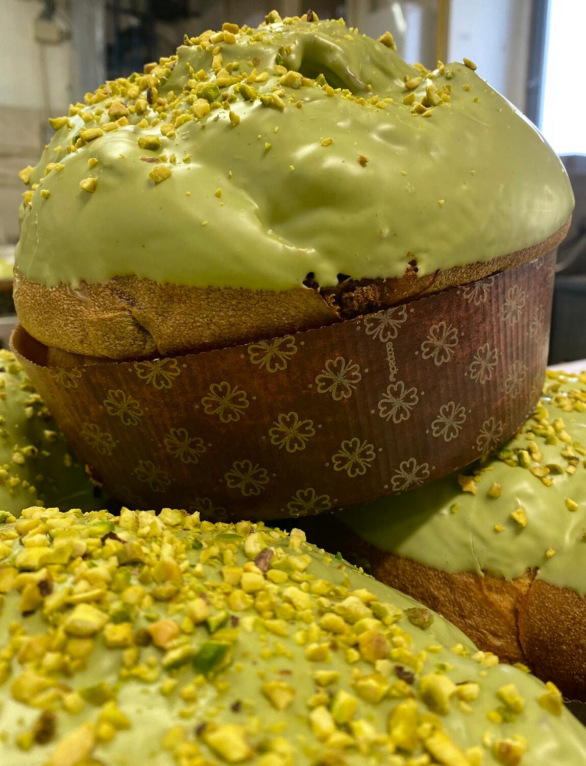 Panettone al pistacchio con glassa pistacchio gr 0,750