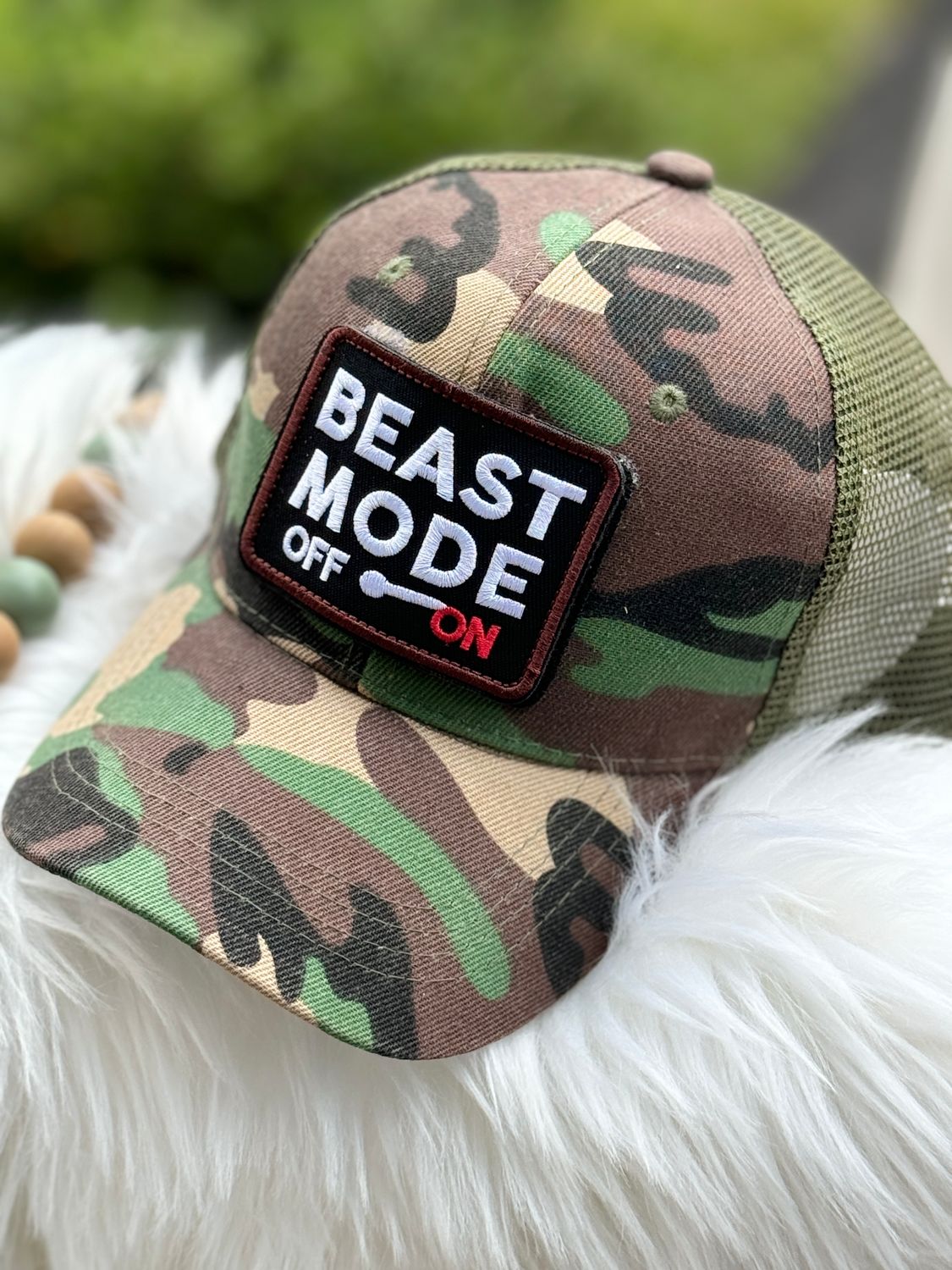 PATCHWORKZ: Camo trucker hat with mesh back and snapback with interchangable patch