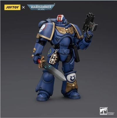 JOYTOY x WARHAMMER - Heroes of the Chapter Primaris Lieutenant Erastus