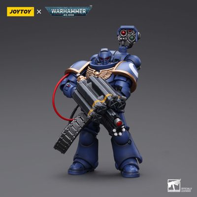JOYTOY x WARHAMMER - Ultramarines Desolation Marine with Castellan Launcher Superfrag (1/18 Scale)