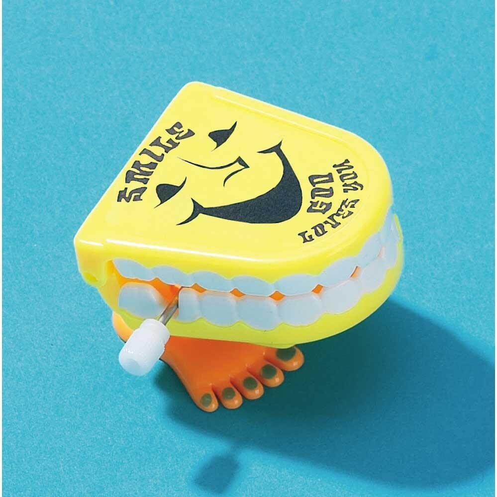 N-266 PLASTIC WIND UP TEETH